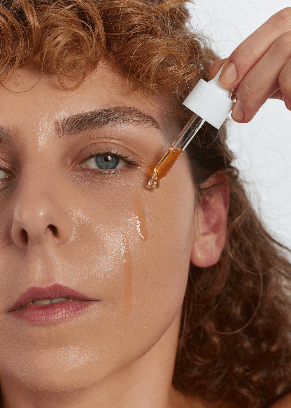 Pelcare Antioxidant Brightening Oil botanical face oil for radiant-looking skin