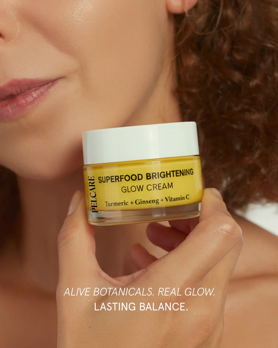 SUPERFOOD BRIGHTENING GLOW CREAM step 1