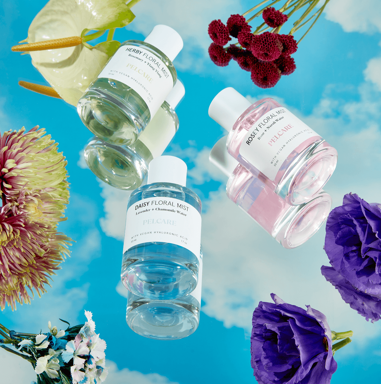 Pelcare Daisy Floral Mist calming hydrating face mist with chamomile and lavender