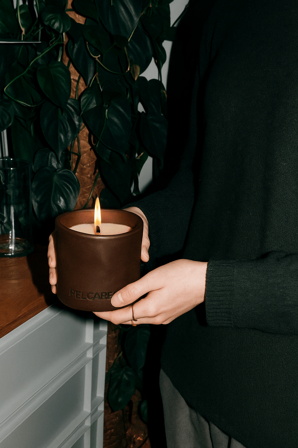 Pelcare Saffron Soya Candle warm botanical-inspired home ritual candle